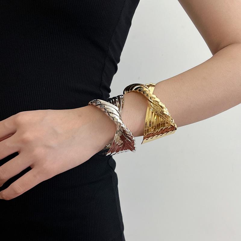Vintage High-End Twisted Metal Crossover Wrap Bangle