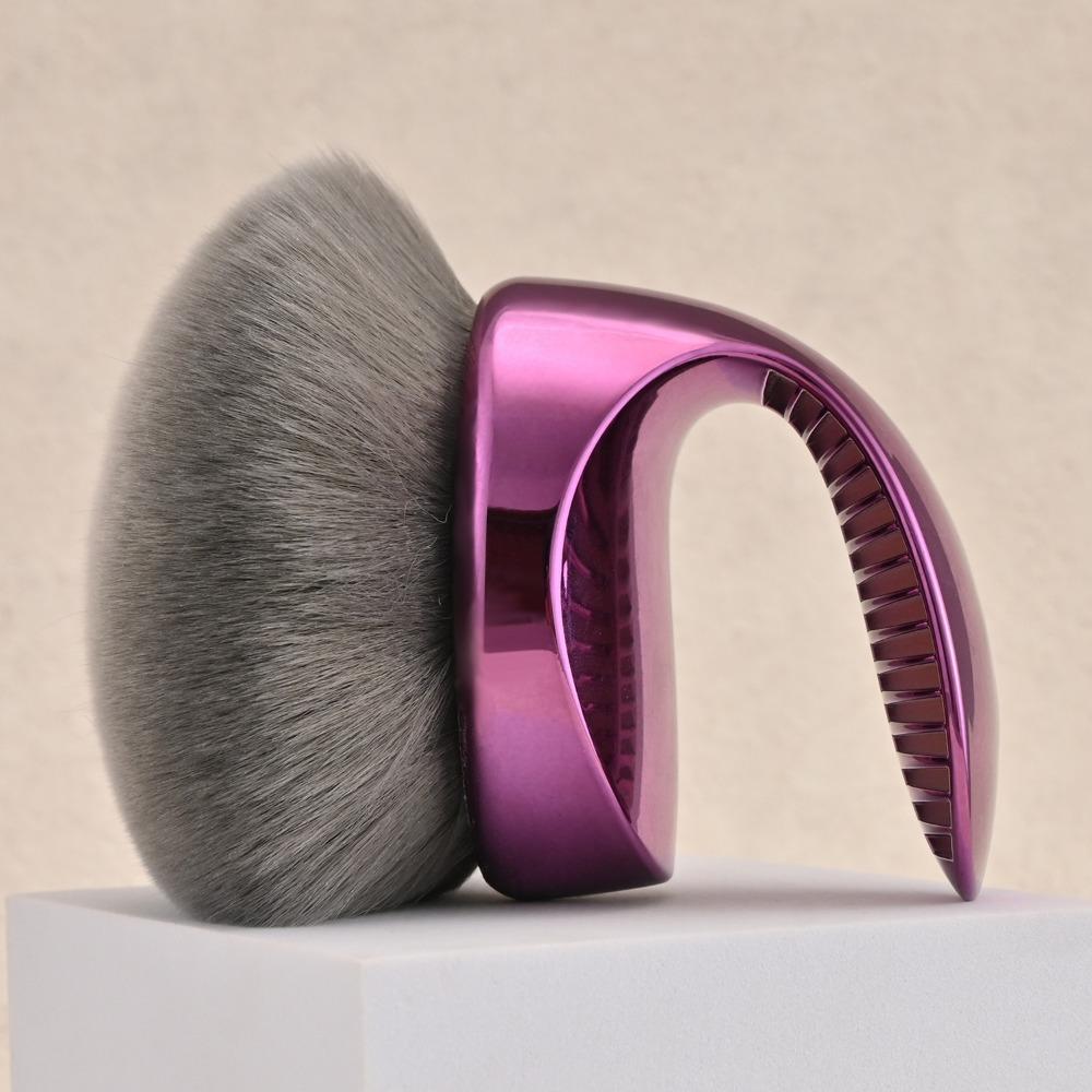 Beauty Blend & Blur Body Kabuki Brush Vegan Bristles Extra Large Self Tanner Brush Professional Powder Blush Brush Foundation