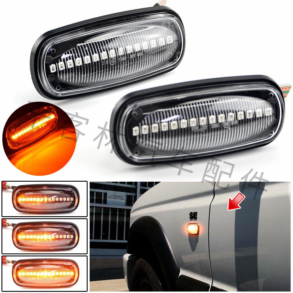 

Yellow Flowing Turn Signal Fender Side Marker Light for Land Rover Discovery 2, Defender, and Freelander 1