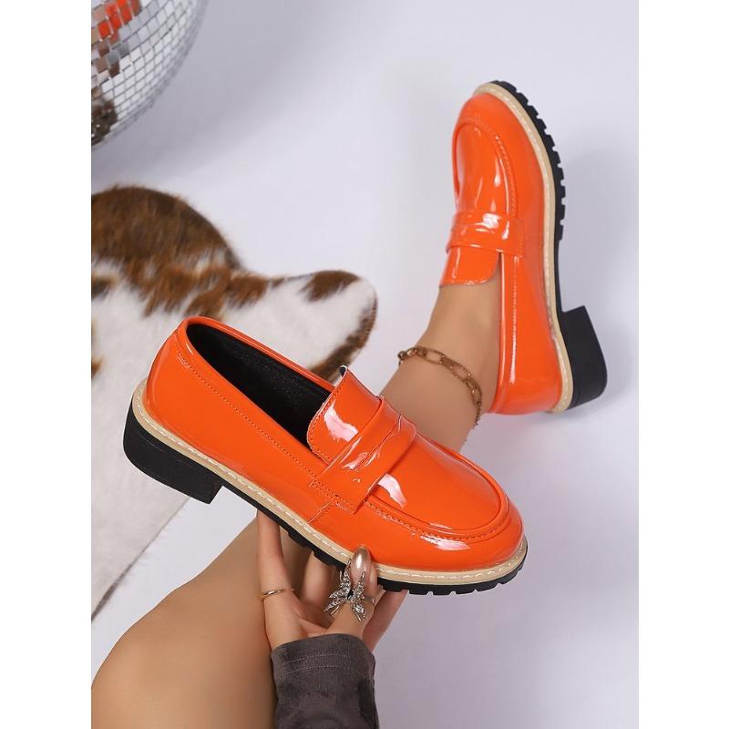 Damskie mokasyny ze skóry lakierowanej na bloku, rozmiary plus size, nowe jesienne skórzane buty w stylu brytyjskim
