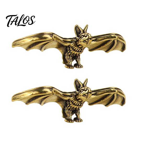 Handmade Brass Bat Art Figurines, Vintage Copper Flying Statue, Collectible Mini Animal Small Coffee Table Accent Ornament, Desk Feng Shui Sculpture