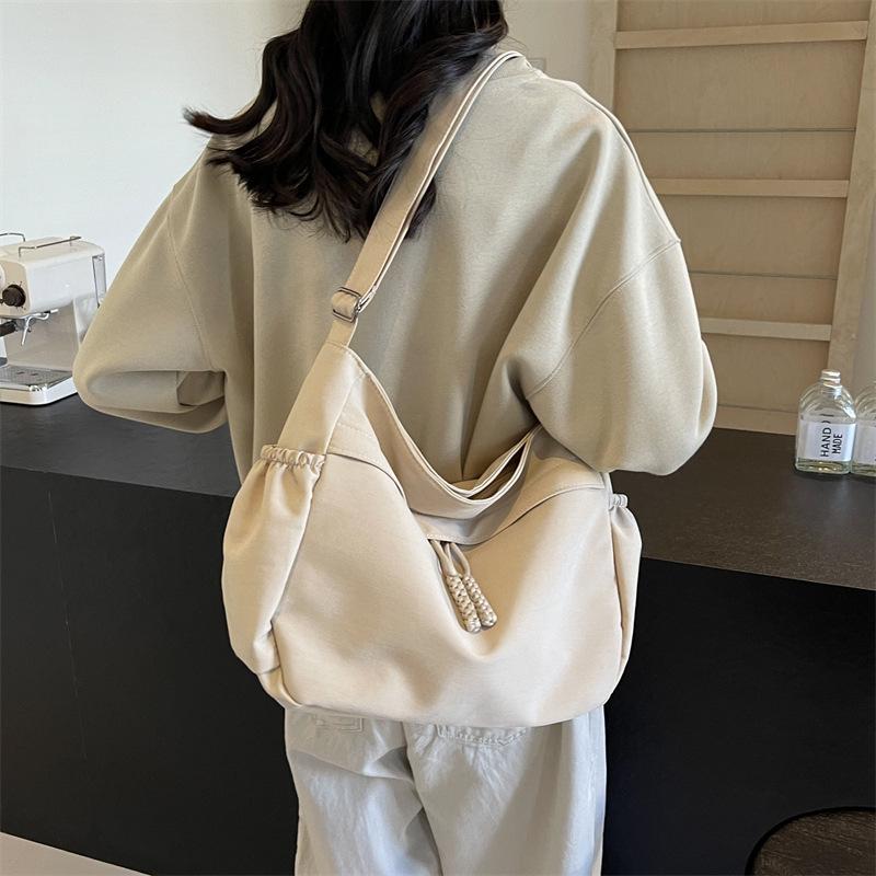 2025 Spring/Summer Versatile Large Capacity Korean Style Tote Bag for Women - Casual and Stylish Cloth Bag for Students