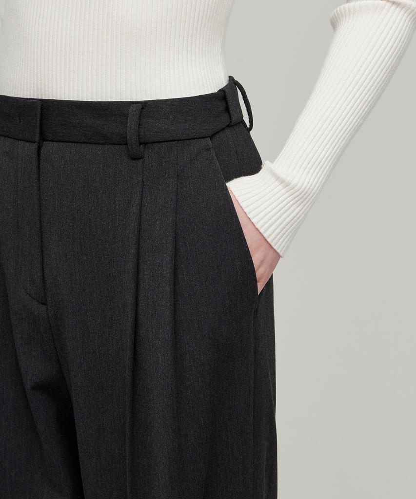 MUSINSA STANDARD WOMAN Women'S Heavyweight Fleece-Lined High-Waisted Wide Hidden Elastic Waist Slacks [Charcoal Gray]