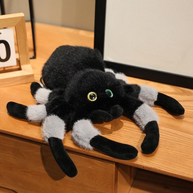 Kawaii Cartoon Simulation Anime Forest Spider Stuffed Animal Plush Toy Children's Four Eyed Spider Handmade Doll Festival Gift