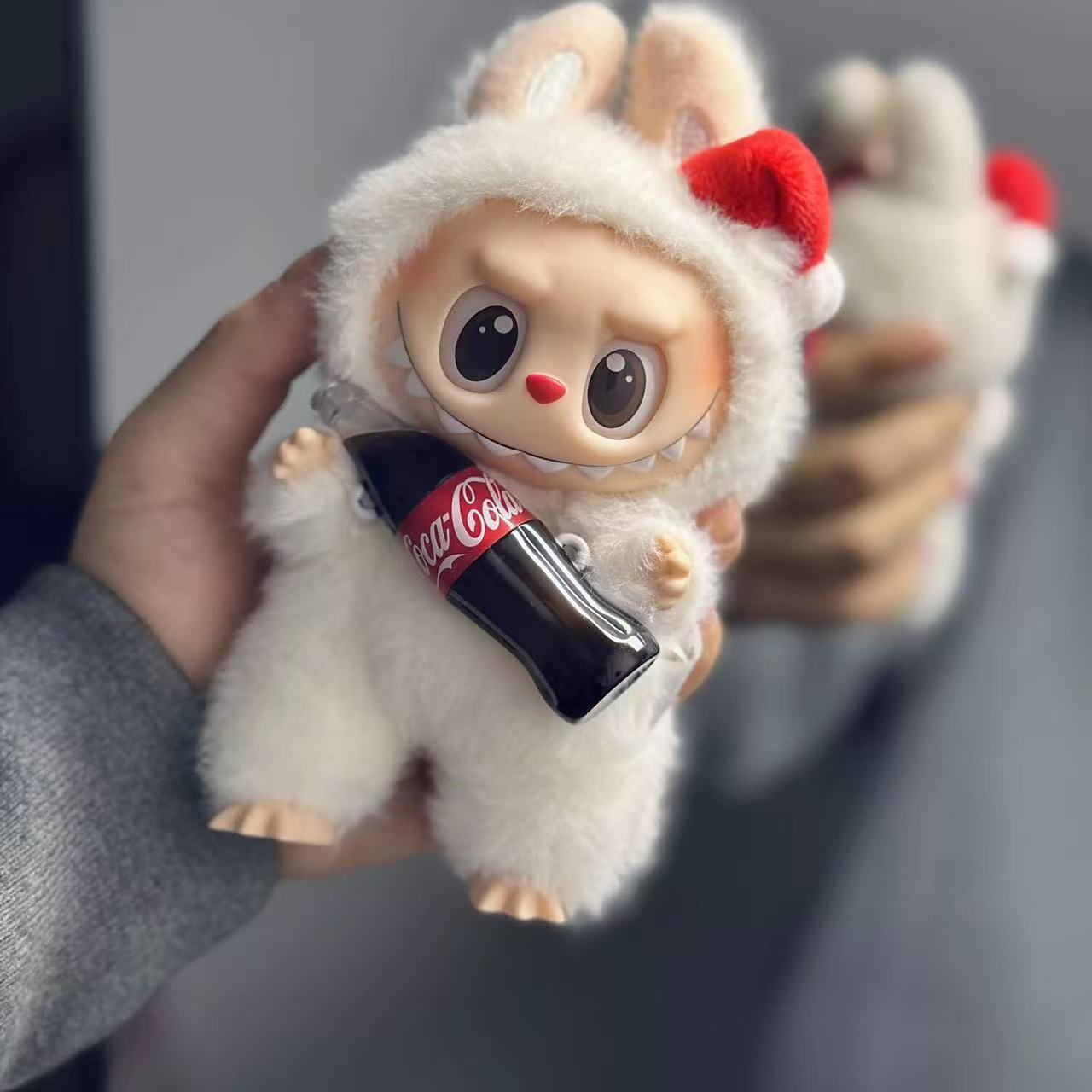 

Lububu Original Серия Монстры Брелок-подвеска Лабубу Брелок Рождественский подарок Детские игрушки Мистическая коробка 15cm