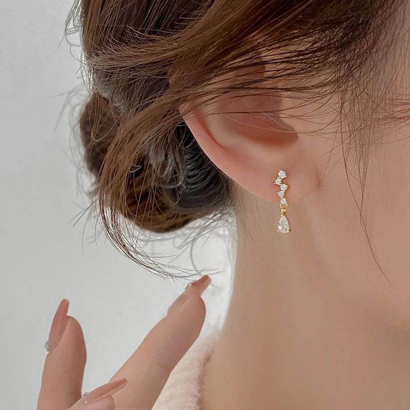 Simple And Exquisite Earrings For Women, Inlaid With Zircon Yellow And Gold Earrings, Fashionable Daily Wear