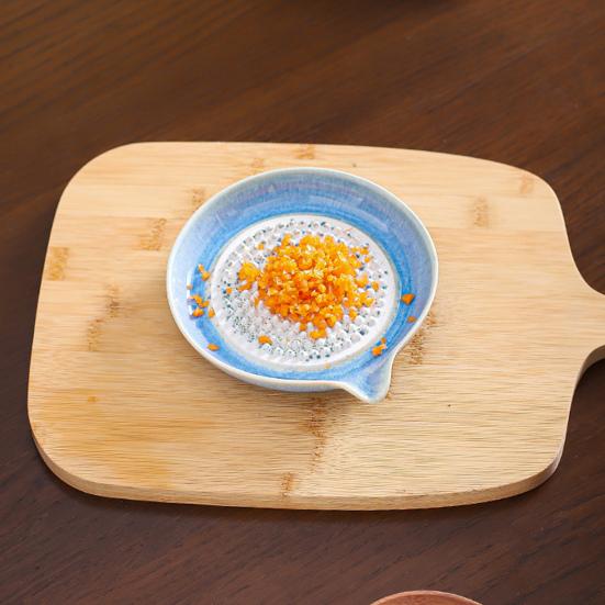 4Pcs Ceramic Grinding Disc/Peeling Tube/Brush/Display Stand Set Sharp Ridged Grater Plates for Ginger Garlic Chocolate Parmesan Cheese Onions Fruits