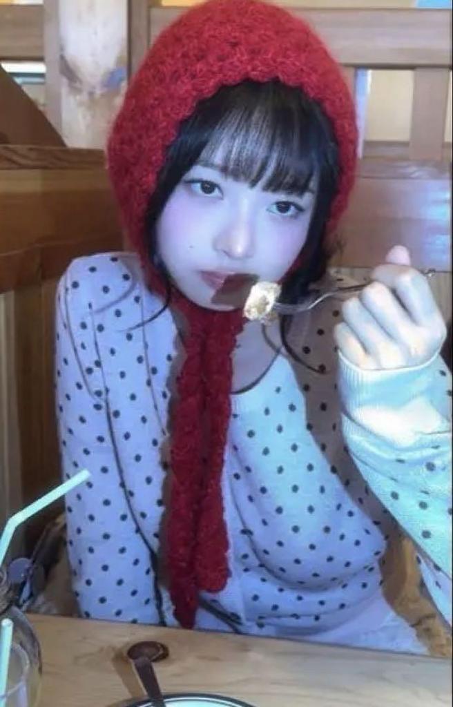 [USED] Sculptor Dot Cardigan by Eun Chae, Lay, Korea