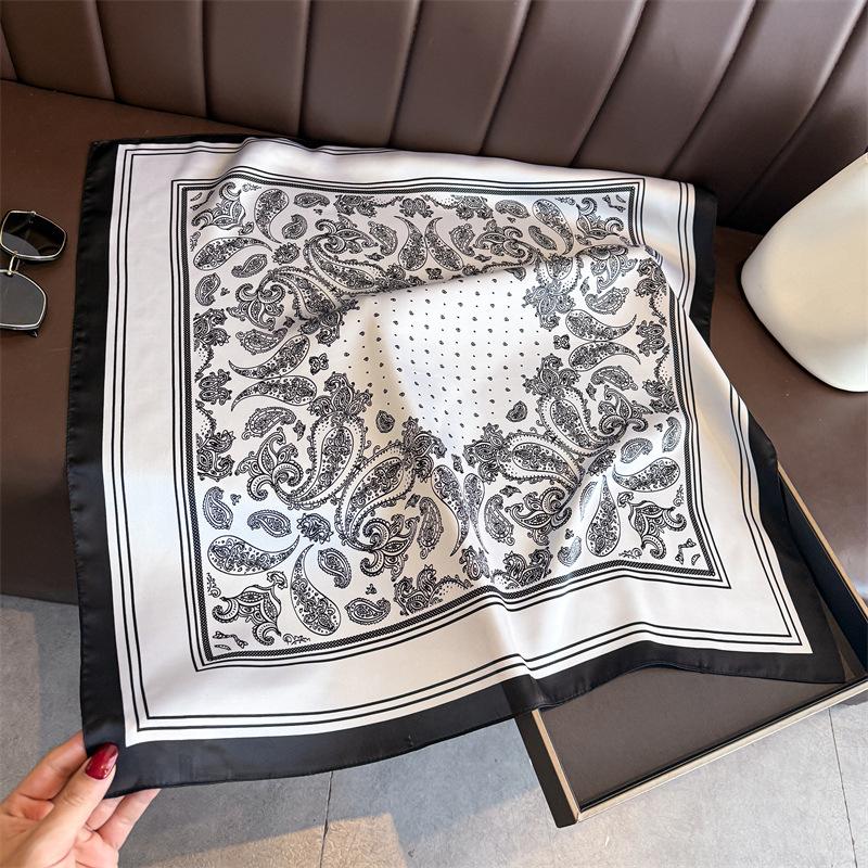 New Paisley Print Scarf for Women Square Hijab Soft Satin Neck Tie Female Fashion Decoration Headscarf 70*70cm Kerchief