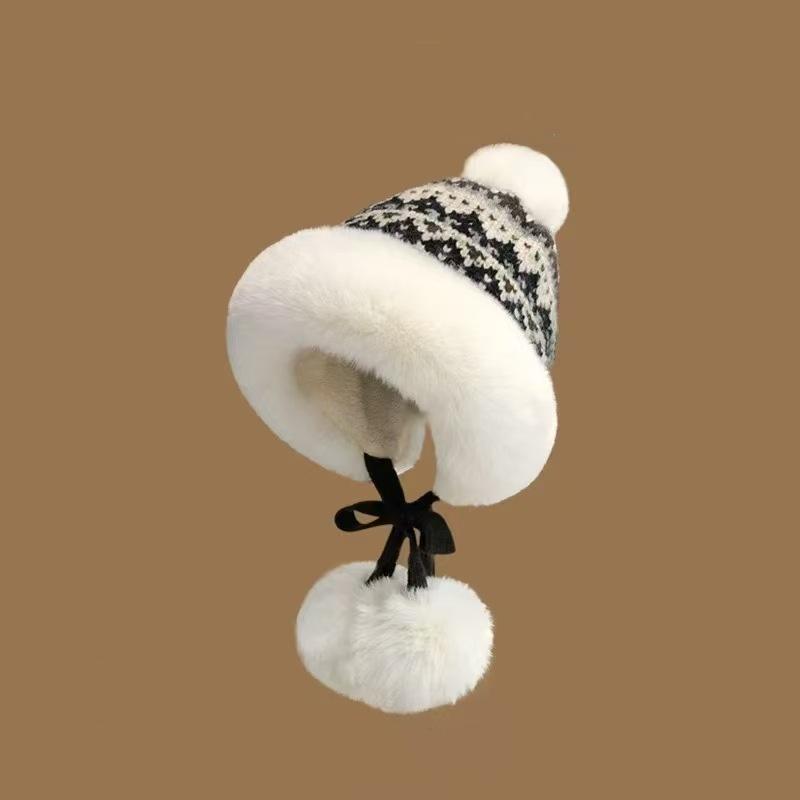 Bonnet Tricoté Rétro Style Îles Féroé pour Femmes Chapeau Chaud Automne Hiver Polyvalent Mignon Chapeau Oreilles Protection Pompon