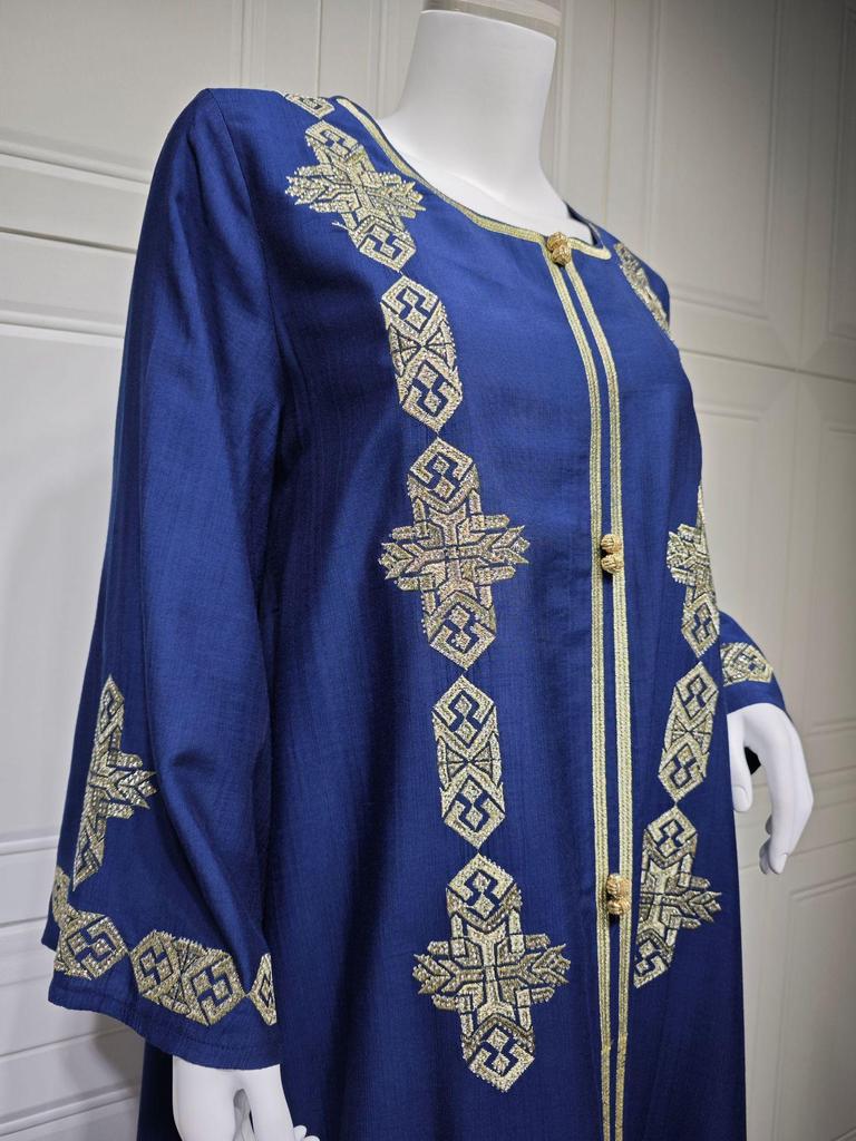 Middle Eastern Floral Embroidered Muslim Jalabiya Robe, Dubai Dress