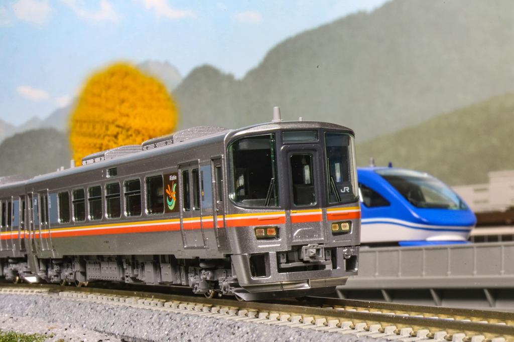 KATO N Gauge Kiha 122 Series Hime Shin Line Set železniční model dieselového vozu stříbrný 2-vozový 10-1511