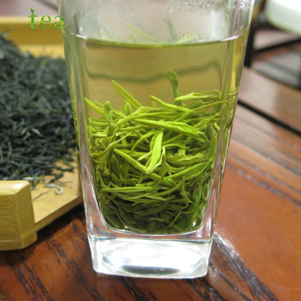 Green Tea Yingshan Straight Maojian 2023 New Tea Hubei Origin Tastes Good 500 Grams of Cloud and Mist Spring Tea.
