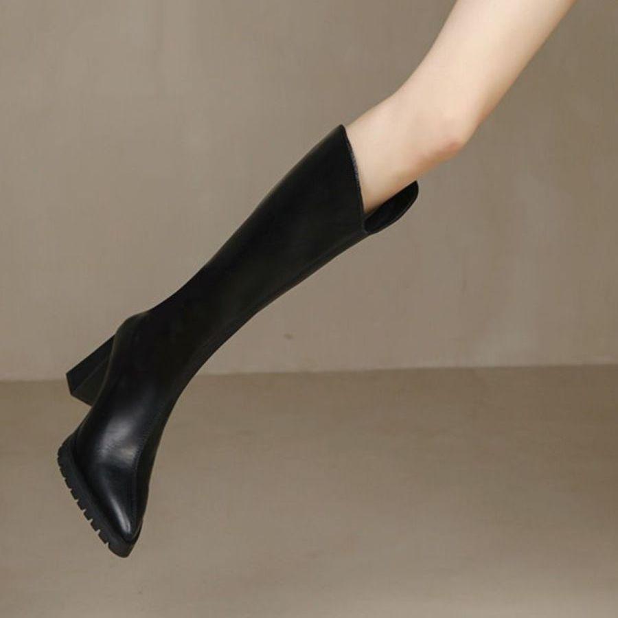 

Взуття жіноче нового стилю: Чоботи на високих підборах з гострим носом, універсальні чоботи на товстій підошві з масивними підборами 39 чорний