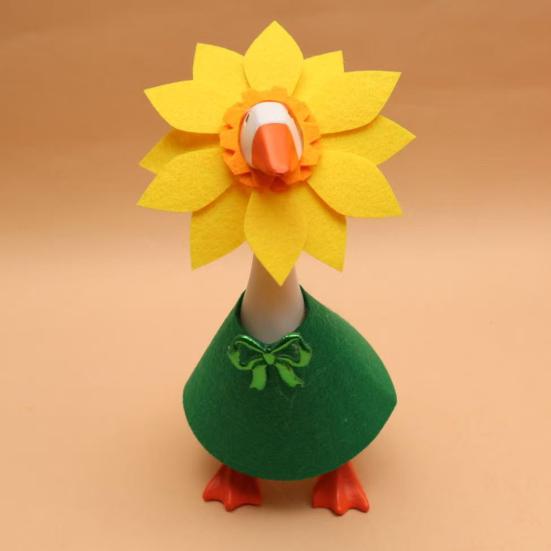 1 Set Costume d'Oca Mini da Scrivania Primavera Estate Cappello Girasole Carino e Vestito Verde Costume d'Oca da Scrivania in Feltro per Statua d'Oca da 7 Pollici Decorazione Tavolo Ufficio Casa