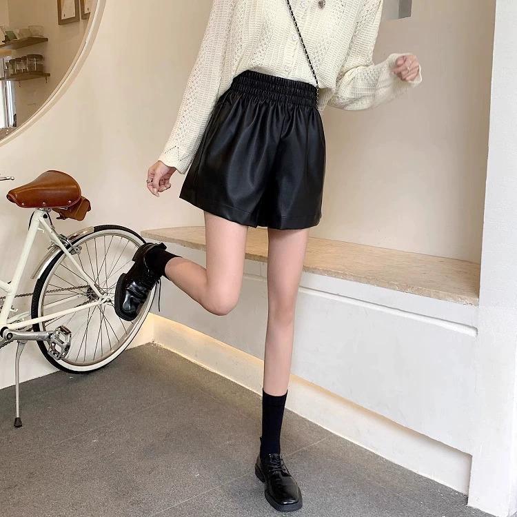 Women's High-Waist Black Leather Shorts: Small, Wide-Leg, Casual Autumn/Winter Base Layer.