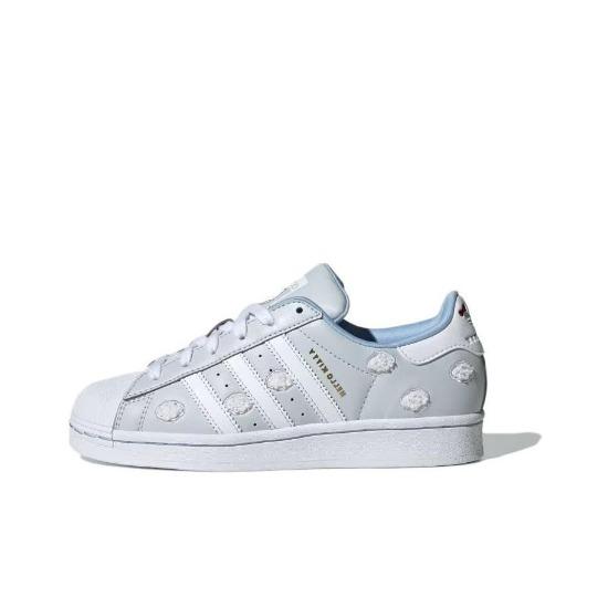 

Adidas Hello Kitty x Superstar J Вышитые облака IF7021 EU 35.5 синий/белый