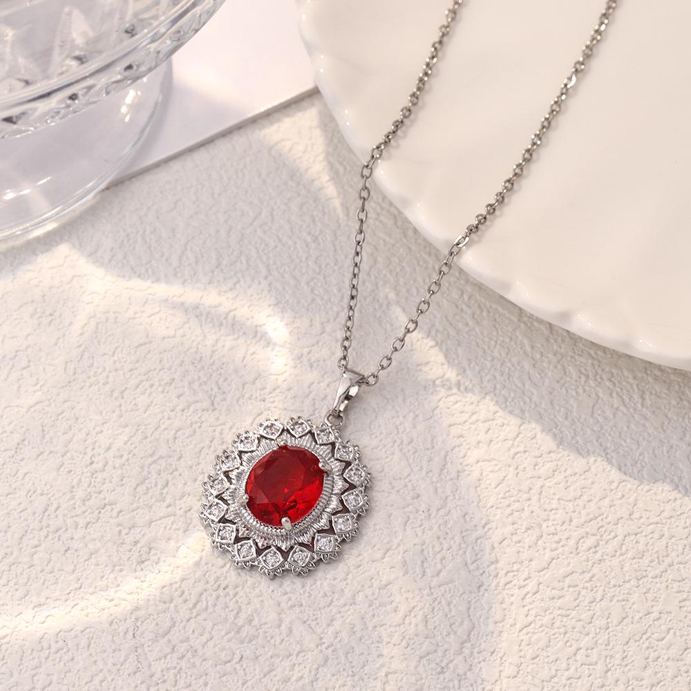 Women's Luxury Titanium Steel Pendant Clavicle & Long Sweater Necklace - Niche Design