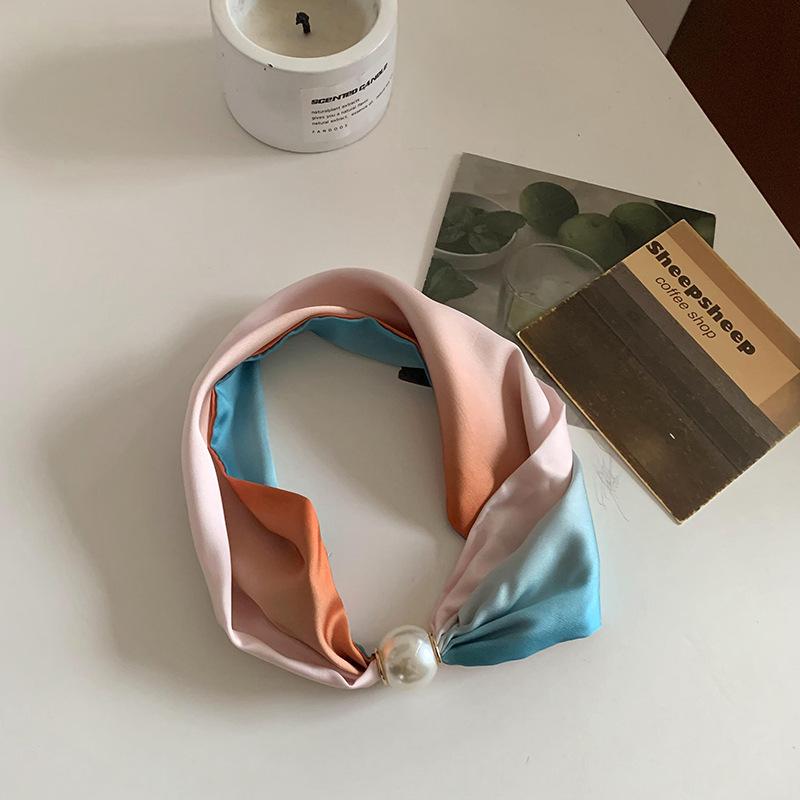 Pearl magnetic buckle small silk scarf women's lazy neck protection spring new versatile high-sense magnetic buckle necklace scarf