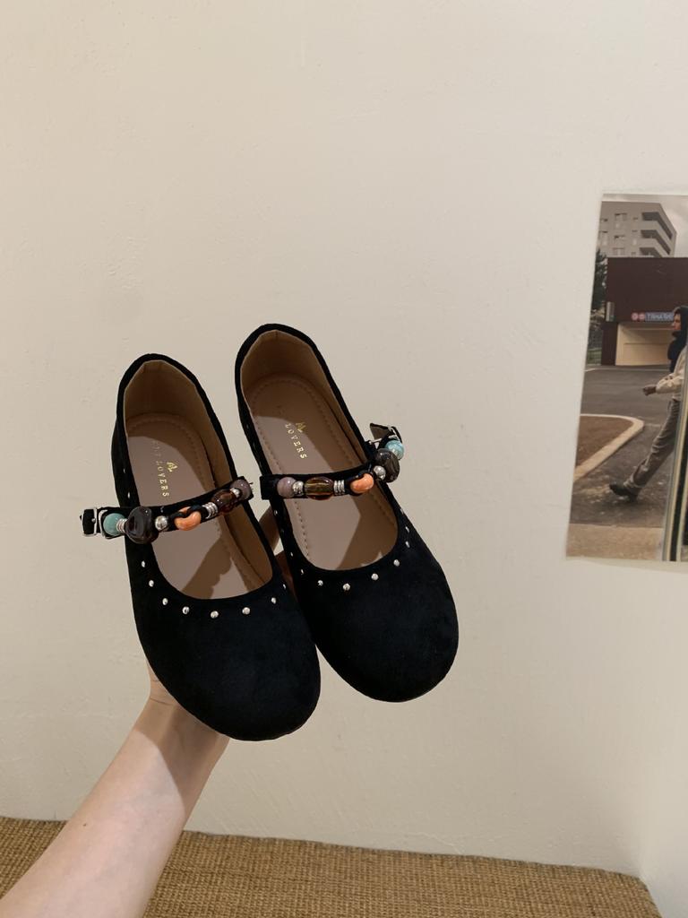 Mary Jane shoes women's 2025 autumn new French retro round head shallow mouth Mori series inner 4cm beaded women's shoes