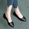 Flat-soled Single Shoes Women's 2025 New Spring and Autumn Shallow Mouth Thick Heel Pointed Women's Shoes Soft Leather Soft Sole Versatile Leather Sho