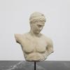 Elegant European Vintage Resin Figurine Decor Hotel Lobby Living Room TV Cabinet Home Interior Styling