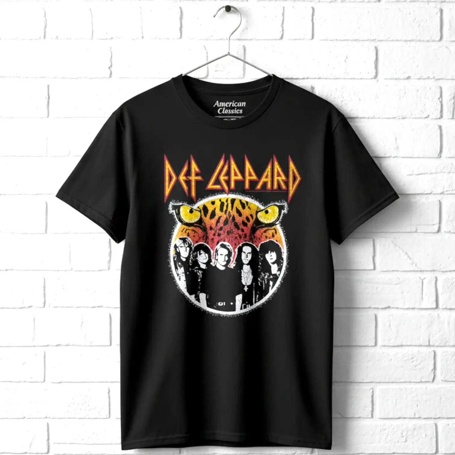 Def Leppard Leopard Eyes Men s T Shirt S