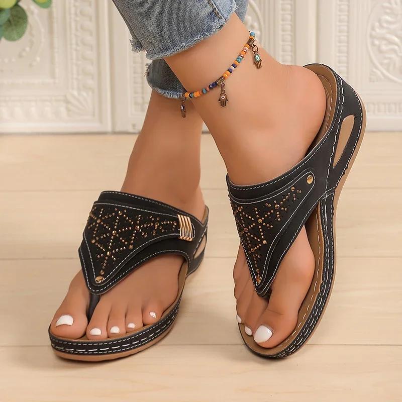 Fashion Bling Crystal Soft Platform Sandals Women Summer 2025 Clip Toe Non-Slip Wedge Sandals Woman Thick Bottom Casual Flip Flops