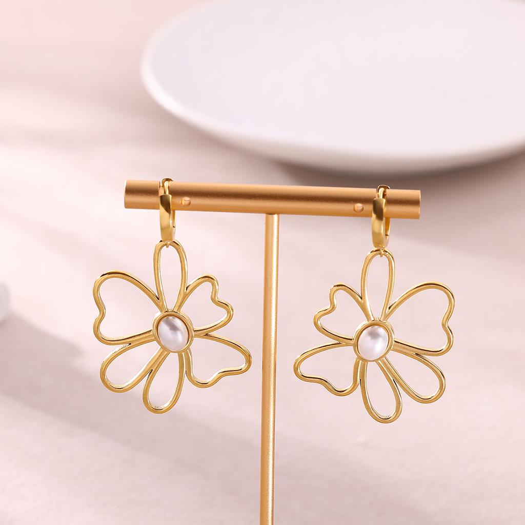 Women Exaggerated Gold Color Daisy Flower Hanging Earrings Stainless Steel Geometry Irregular Ear Piercing Jewelry Christmas