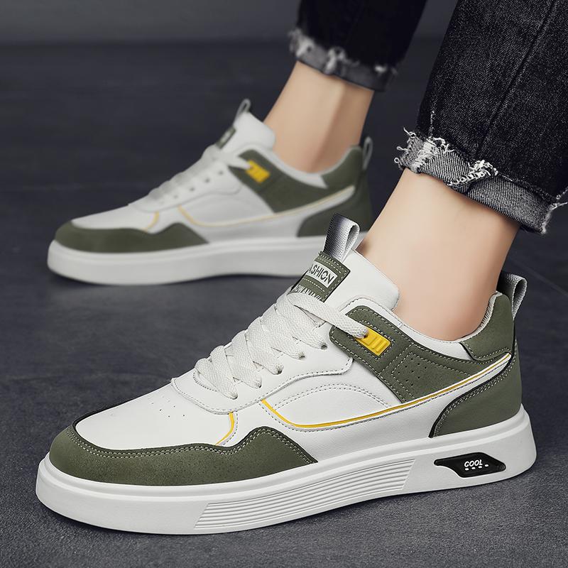 Chaussures de Skateboard d'Été pour Homme Nouvelles Chaussures en Toile Respirantes Coréennes Tendance Polyvalentes Décontractées Planche Tendance Sport pour Homme