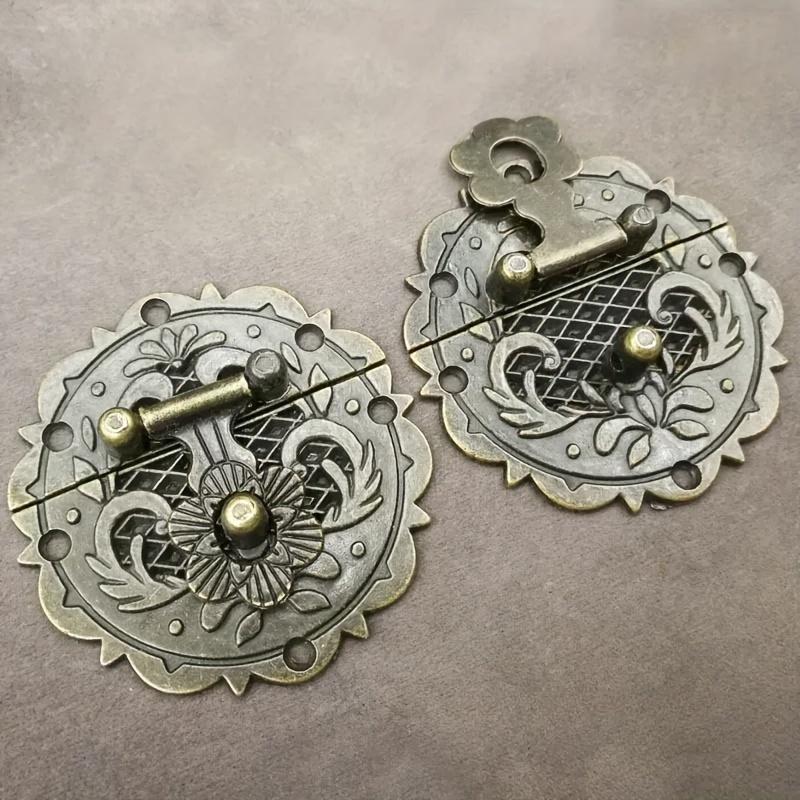 

2 шт. Винтажный металлический замок-защелка для шкатулки для драгоценностей, блокнота, подарочной коробки - Античная бронза, цинковый сплав, застежка с пружиной и штифтом 2pcs латунный