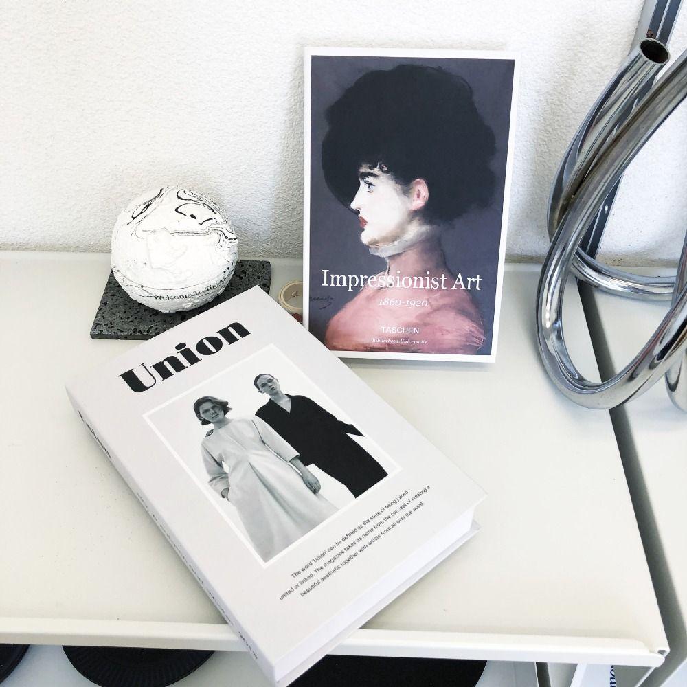 Foldable Fake Books Modern Style Photography Prop Book New Model Book