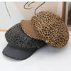 Cappello ottagonale con stampa leopardata autunnale e invernale da donna, cappello da strillone a splicing retrò, cappello da pittore alla moda versatile per il viso, stile britannico piccolo