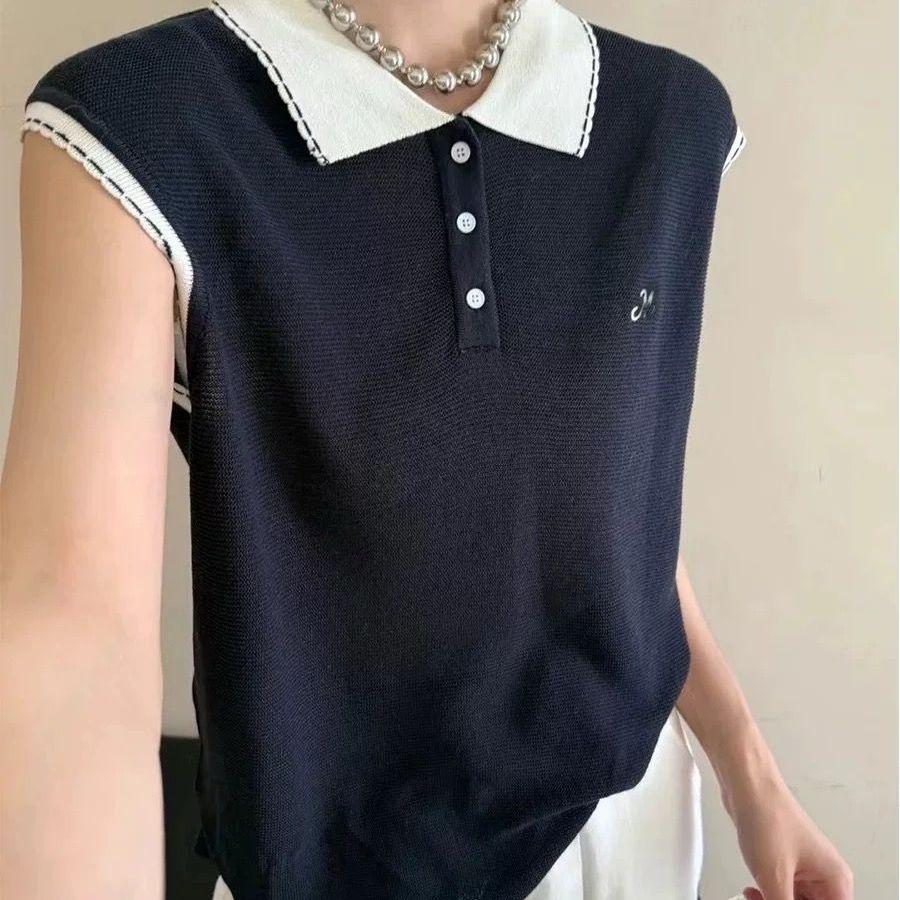 A New Summer Knitted Short-sleeved Shirt with A Polo Collar and A Contrasting Color In The School Style