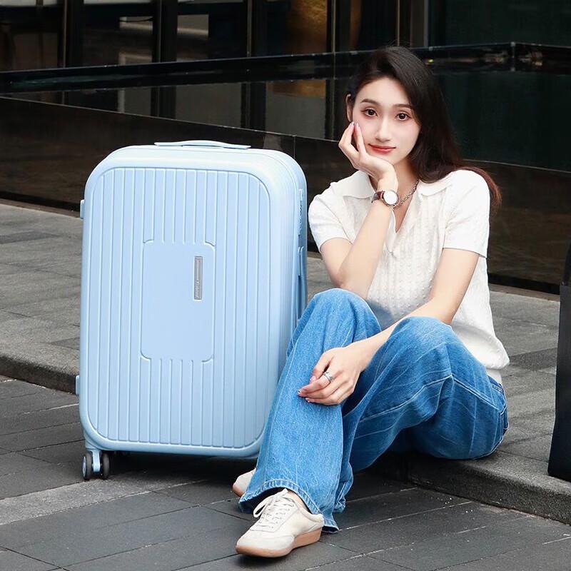 Diplomat TC-26132 Lightweight Carry-on Luggage