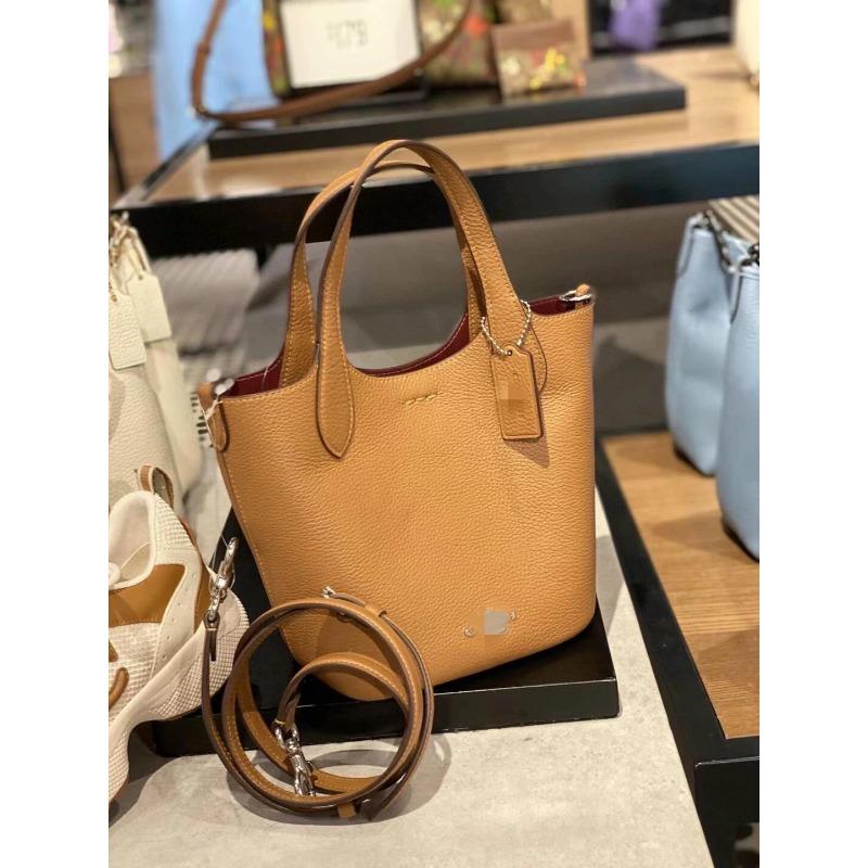 

New bucket bag classic presbyopia portable leather vegetable basket bag single shoulder crossbody versatile women s bag Size: 21*18*12cm