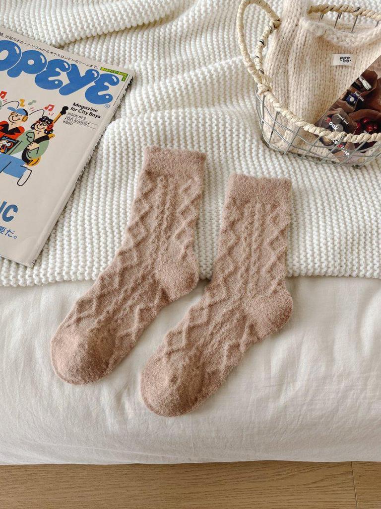 Women's Plush Mid-Calf Socks with Thick Velvet Lining - Australian Wool, Warm Autumn/Winter Style, Cozy Home Floor Length.