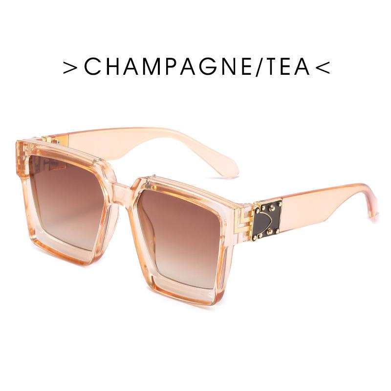 Man Brand Designer Fashion Mirror Sun Glasses Square Vintage Sunglasses Male Retro Black Outdoor Travel Mirror