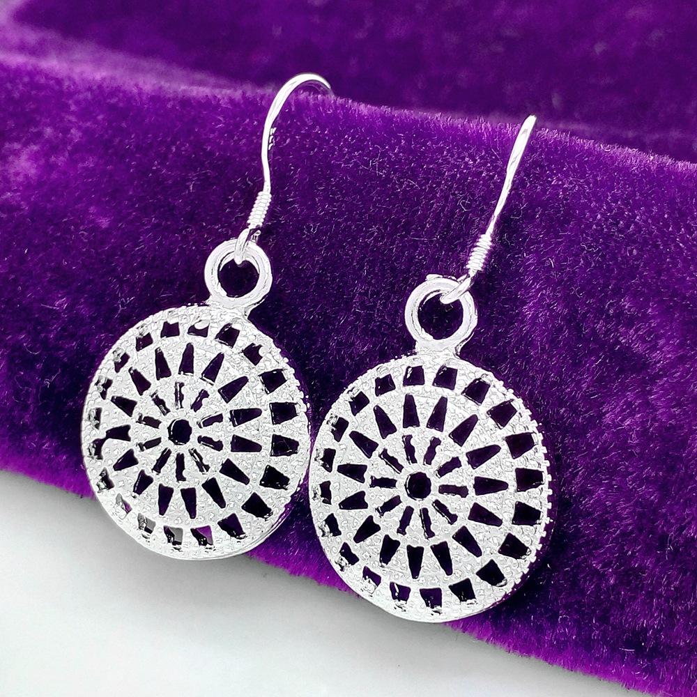 

Посеребренные серьги Серебряные серьги S925 Корейский стиль популярный модный бутик ювелирных изделий ретро круглые серьги-сумки