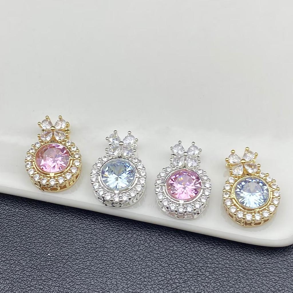 Four-Leaf Clover Magic Box Diamond Pendant: DIY Crystal Beading Jewelry Accessory with High Color Retention.