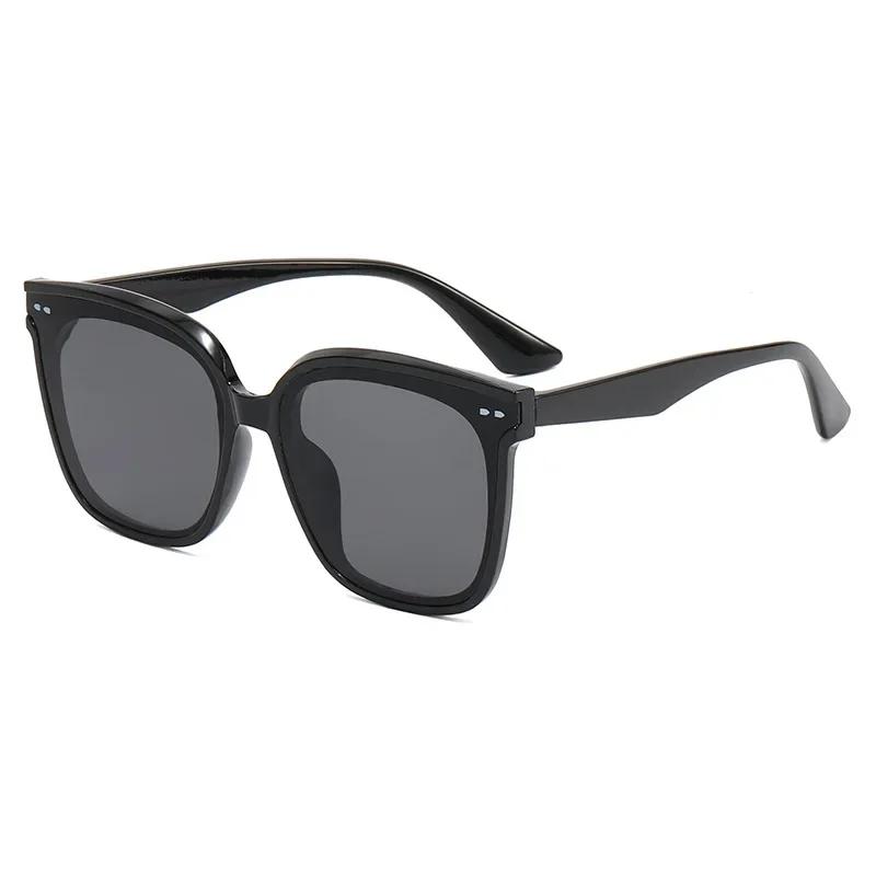 Plain Square Sunglasses Women Men Designer Classic Sun Glasses Female Male Fashion Brand Vintage Travel Shades
