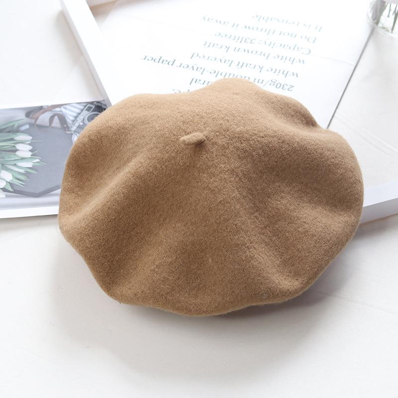High-Quality Wool Felt Women's Beret – Versatile for Outings & Photos, In Stock