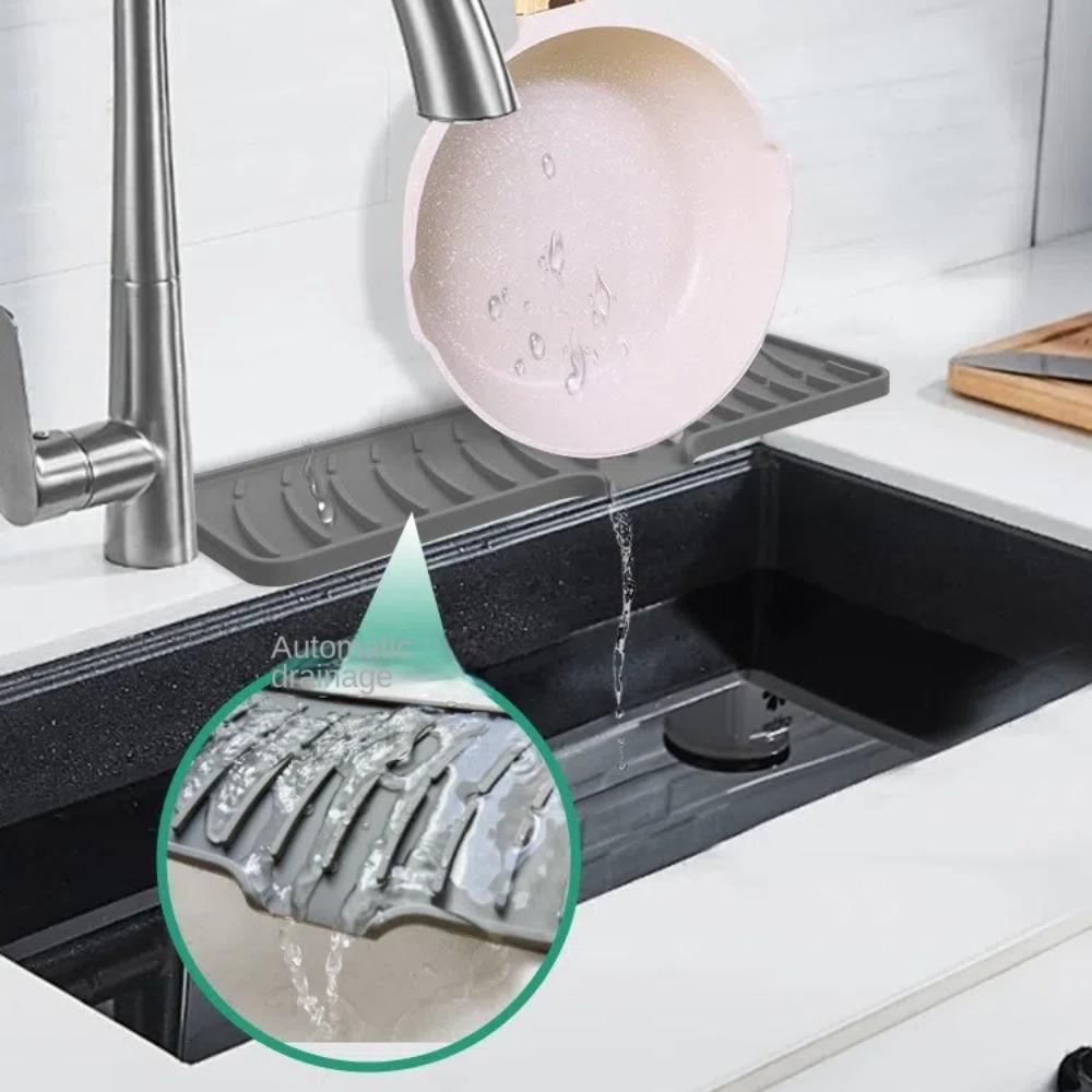 Anti-spray Sink Splash Guard Silicone Drainage Mat New Faucet Splash Pad  Bathroom