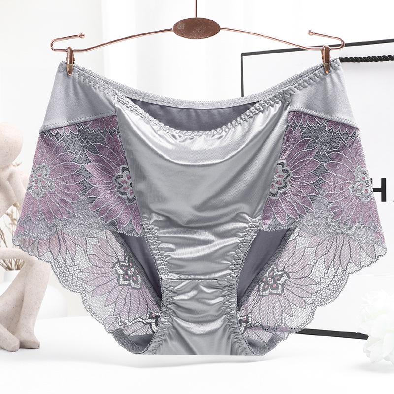 

Базовые трусики-треугольники из модального атласа с шелковистым кружевом и хлопковой ластовицей, средней посадки, 80-190 цзинь M