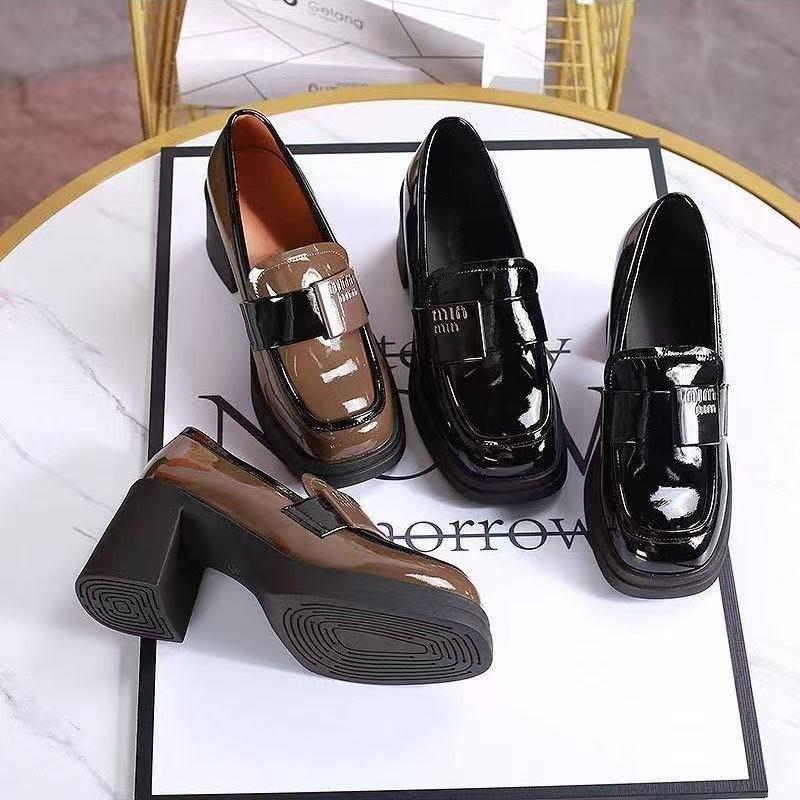 Small versatile square head platform comfortable high-heeled loafers women's autumn 2025 new small leather shoes thick-heeled single shoes