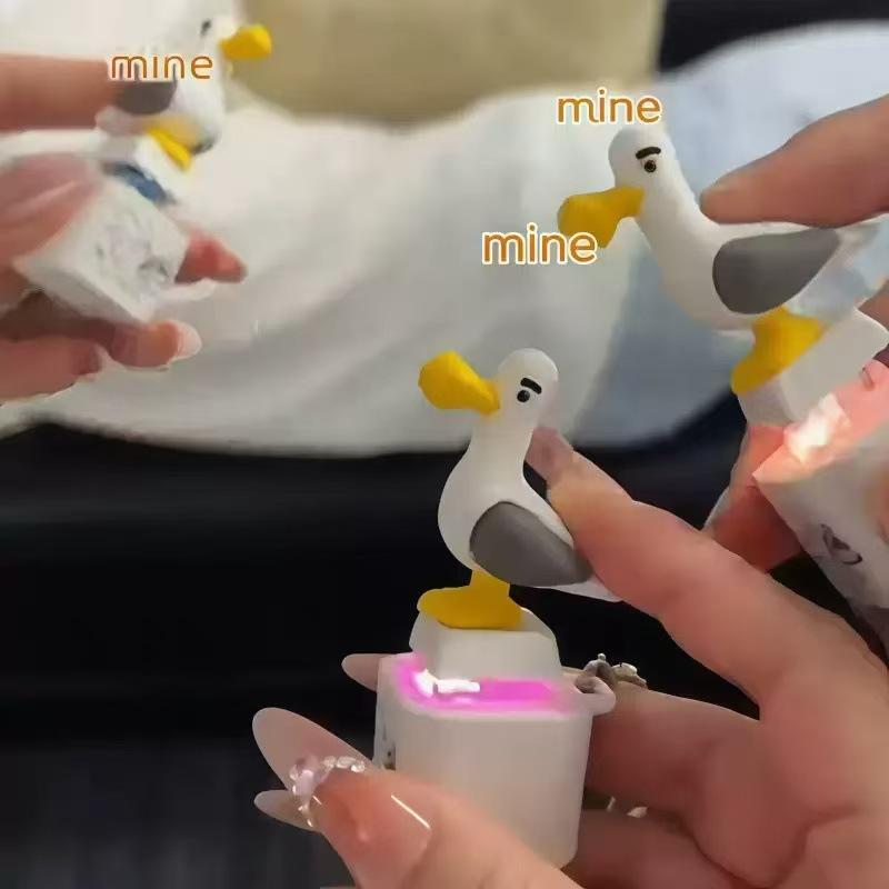 Seagull Mine USB Clicky Keyboard Fidget Button Keychain LED Sound Stress Relief Sensory Toy for Teens Birthday Gift