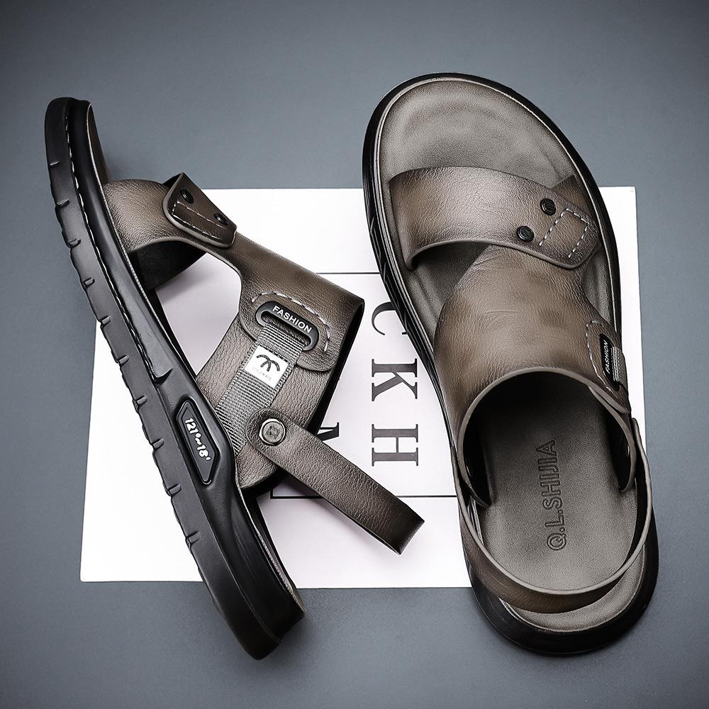 

Sandals men s summer 2025 new trend outdoor deodorant beach shoes men s casual driving soft-soled non-slip sandals 38