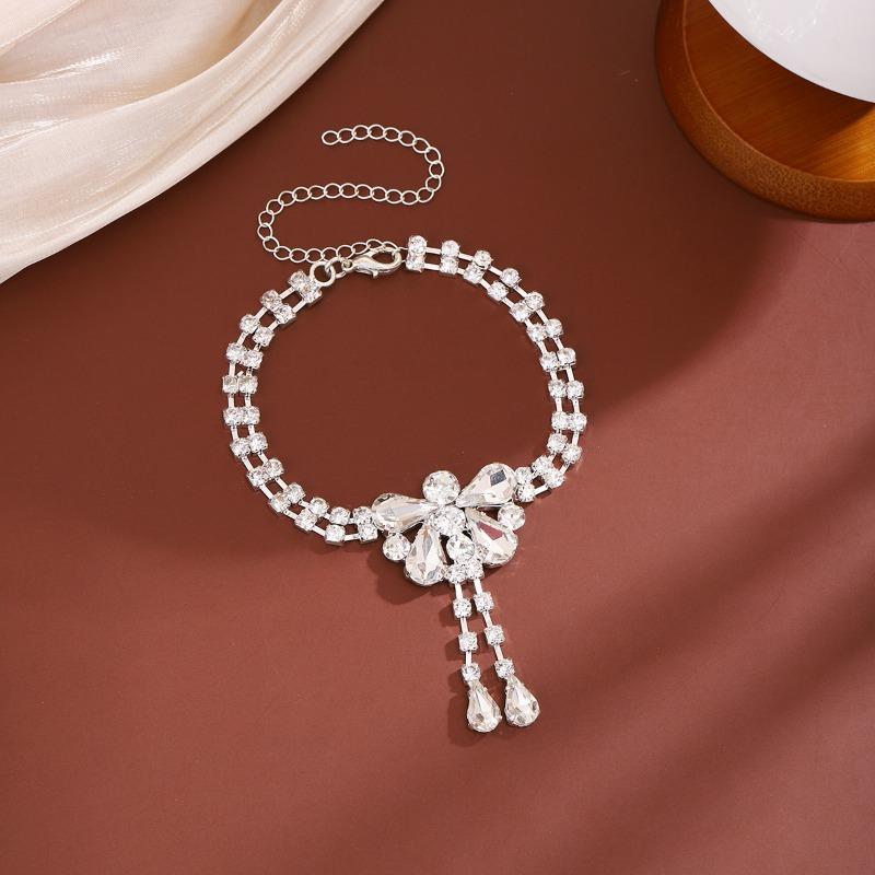 

Full diamond zircon dragonfly bracelet - elegant & unique jewelry for women