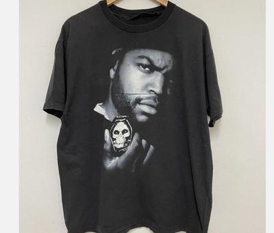 Vintage 90s Ice Cube “The Predator 1992 Rap T-Shirt  Hip Hop  Streetwear  Rar Unisex T-Shirt