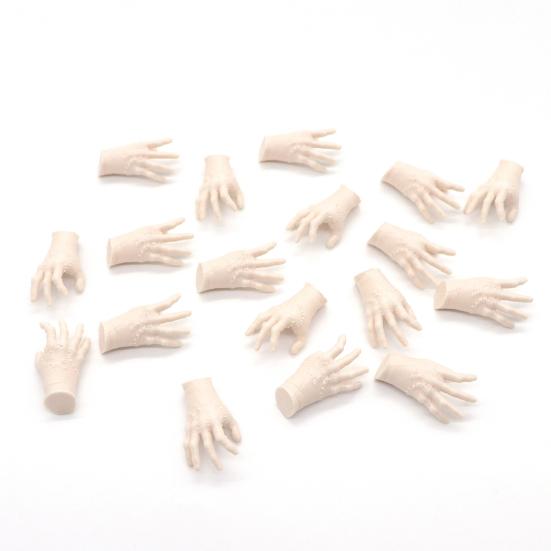 Broken Hand Halloween Prop Realistic Fake Human Hand Prank Toy for Stage Haunted House Halloween Party Accessory